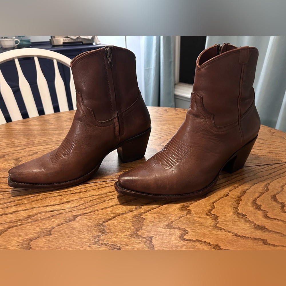 Tecovas “the Penny” women’s size 10 boots